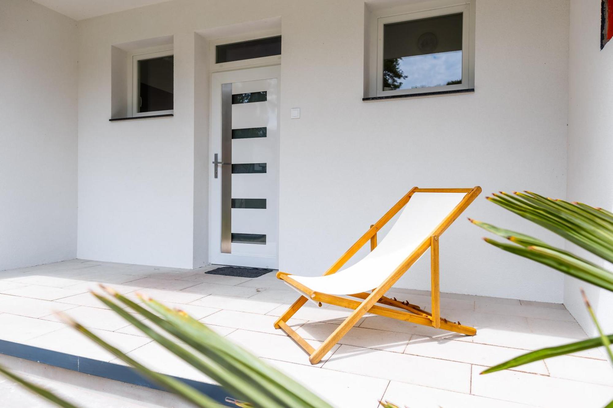 Balaton A Kertben - Balaton In The Garden - Beachfront Houses With Beautiful View, Private Beach Balatonfenyves Bagian luar foto